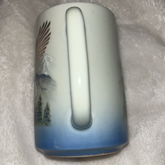 Otagiri Japan Eagle Design Ceramic Mug - Picture 4 of 4